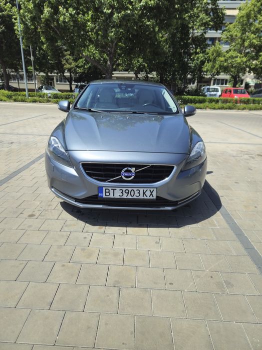 Volvo v40 2014г.