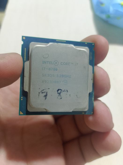 I7 8700 and RX570 4GB DATALAND