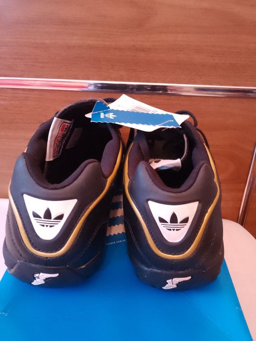 Мъжки оригинални маратонки Адидас