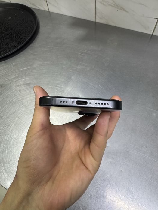 Iphone 15 olib ishlatsez bo’ldi