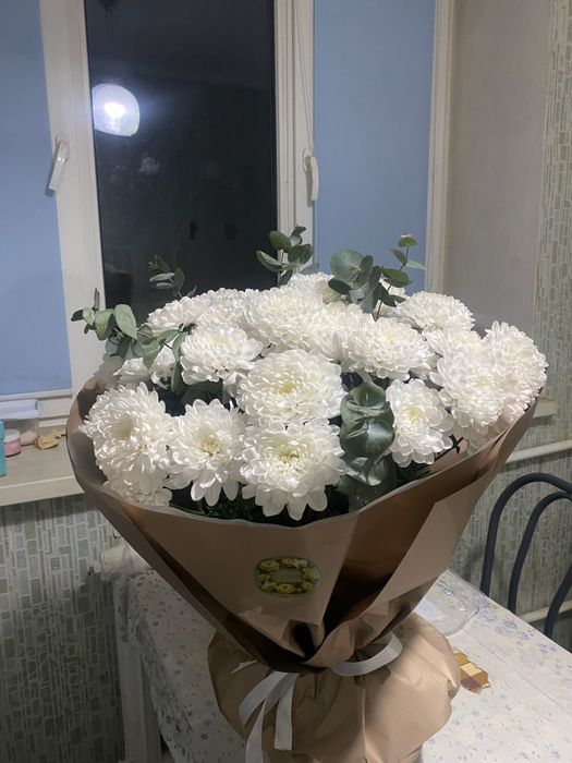 Цветы белые хризантемы