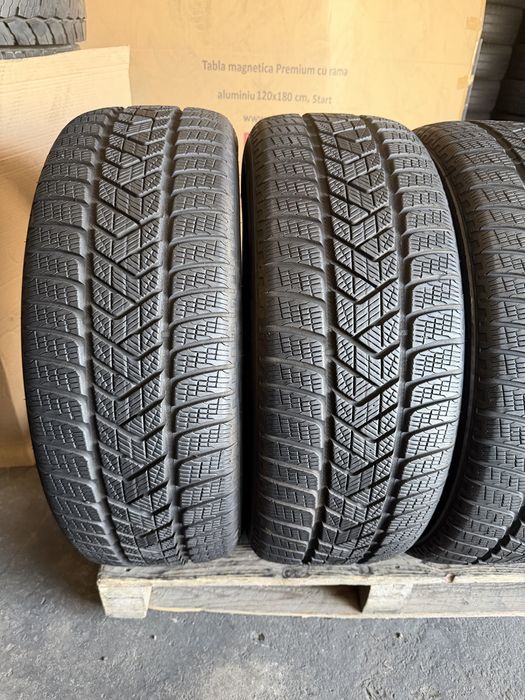4 anvelope iarna 235/55/19 Pirelli DOT 2023!