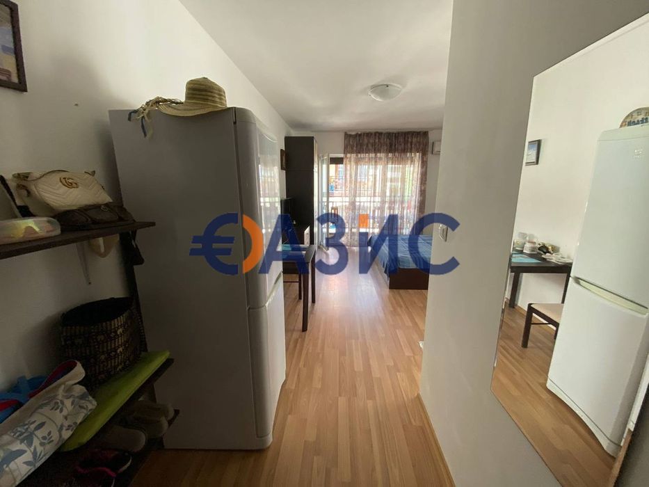 Продава се Едностаен апартамент в Свети Влас - 42 кв.м за 668 €/кв.м - Снимка #3