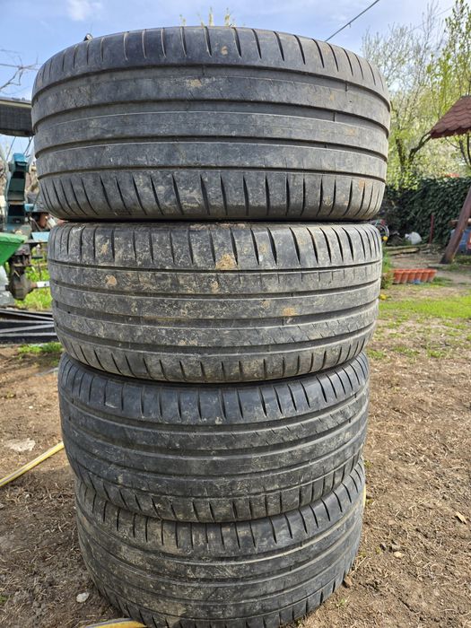 Anvelope Michelin Pilot Sport 4 245 / 45 / 17