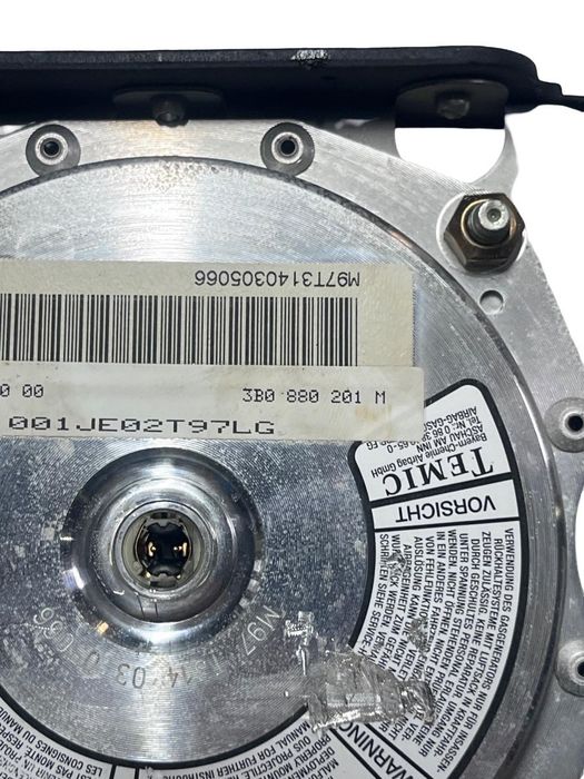 Airbag Volan Volkswagen Passat 3B2 1996 - 2001 3B0880201M