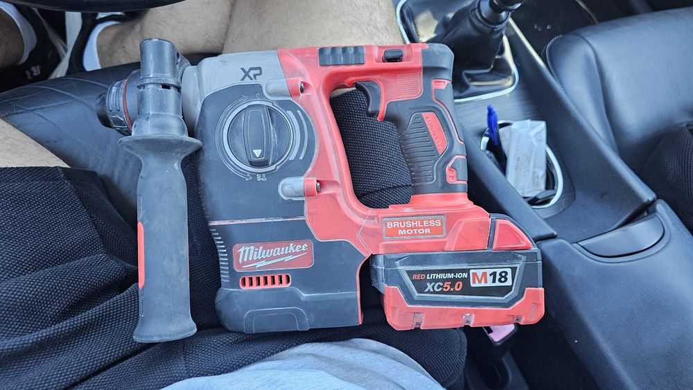 Rotopercutor Milwaukee M18 Brussels