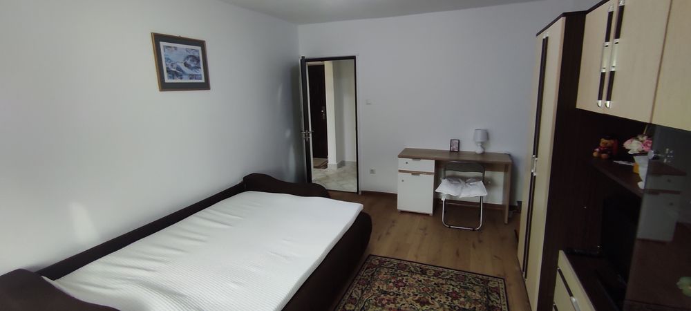 Apartament cu o camera de închiriat in zona Nufarul