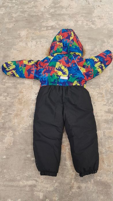 Продам детский комбинезон