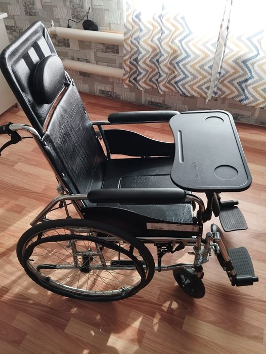 Инвалидная коляска