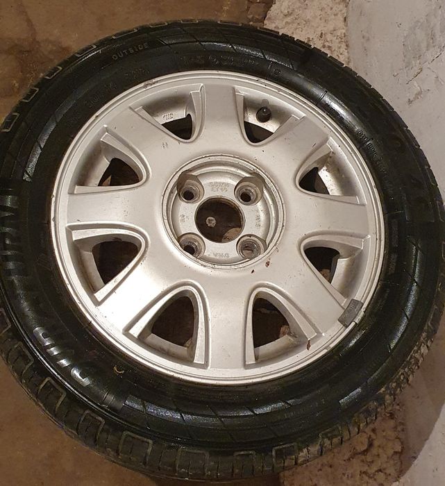 Roți echipate +cauciucuri