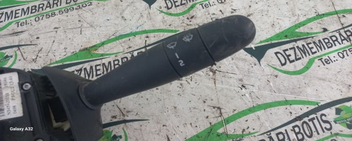 Maneta stergatoare parbriz Dacia Logan prima generatie