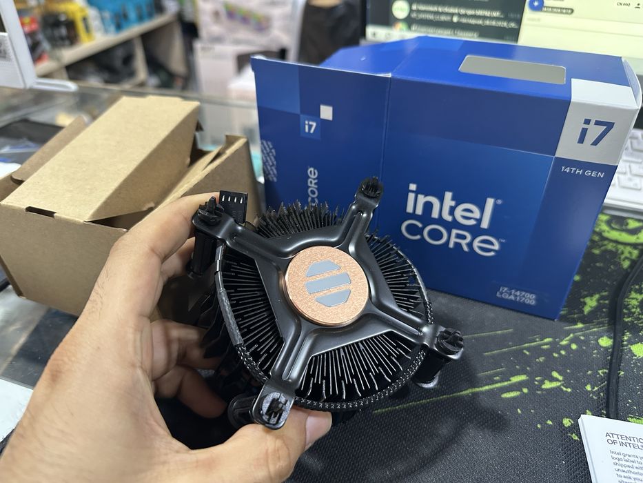 Cpu cooler intel orginal i7 14700 niki
