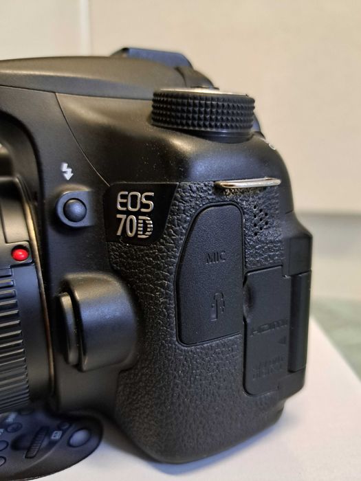 Vand  camera canon 70d