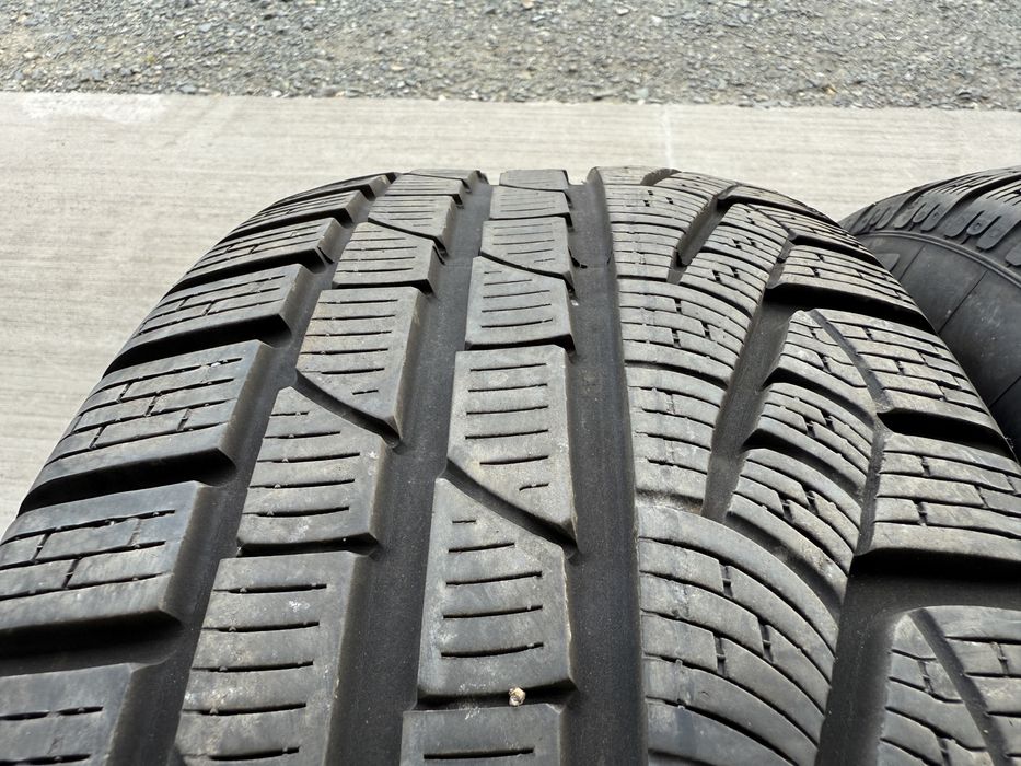 4бр. Зимни Гуми С Борд 225/55R/17 -PIRELLI- DOT:0317- 6.0мм+5.0мм
