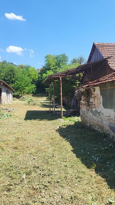 Vand casa in satul Raplotel comuna Raportul Mare!
