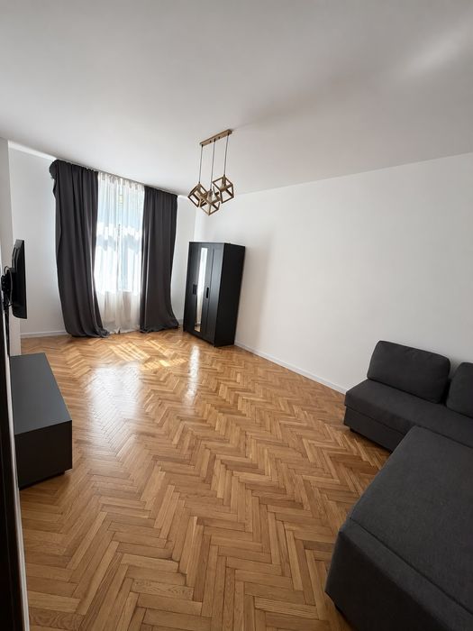 Apartament 3 camere Centru -BCU