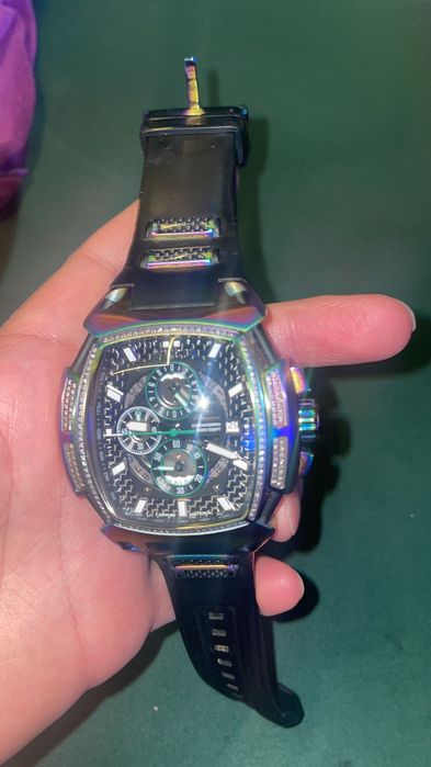 Бриллиантовые часы Invicta
