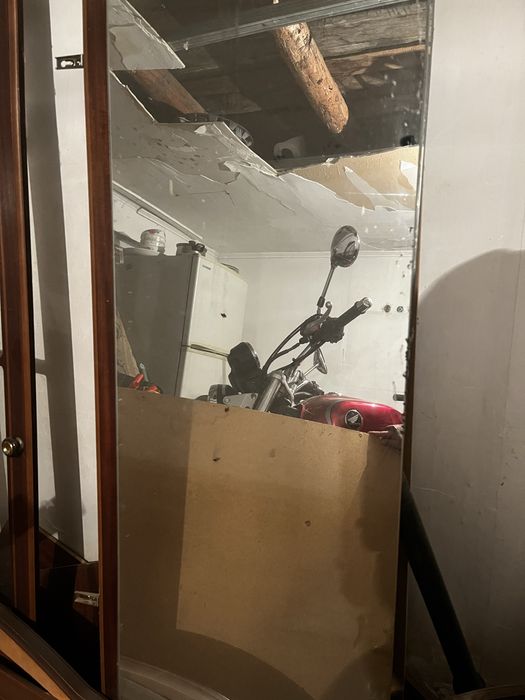 Продам зеркало .