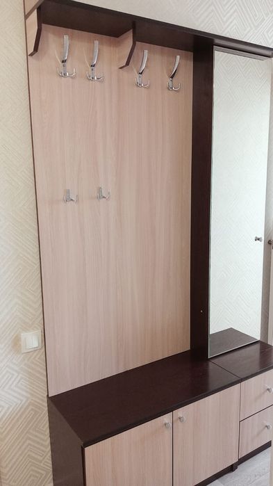 Продам прихожую в отличном состояний