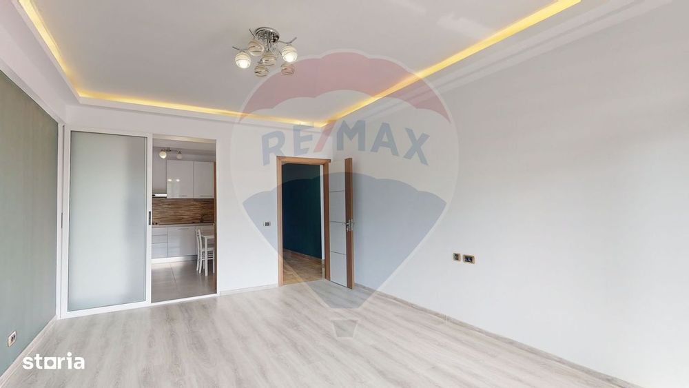 Zona Tractorul| 70 Mp Utili | Loc De Parcare | 2 Camere