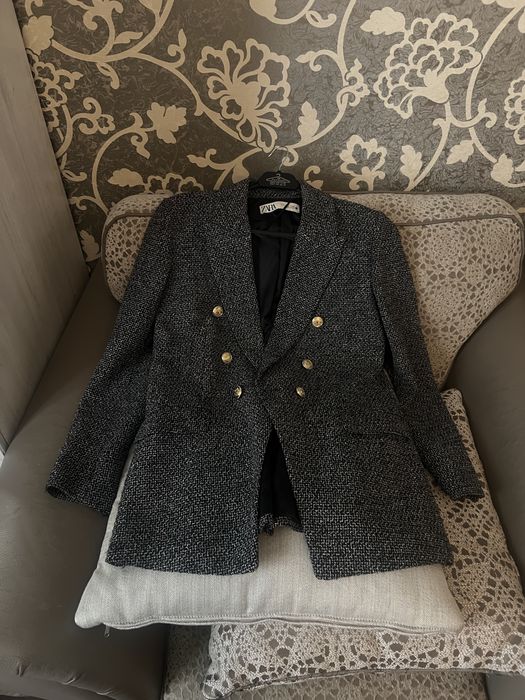 Продается пиджак ZARA оригинал
