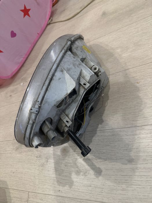 Фара от газели левая