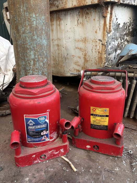 Домкраты и подставки