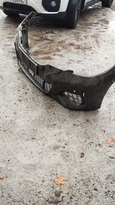 BMW M3 oldi orqa banferi