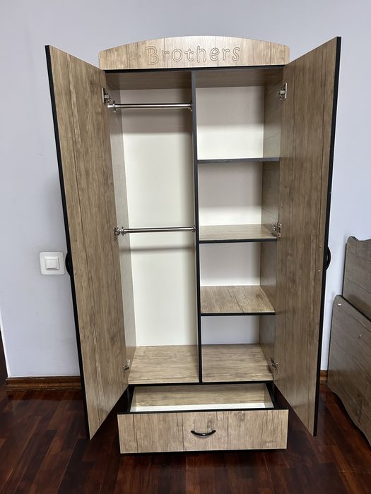 Детская кровать 2 в 1 и шкафчик