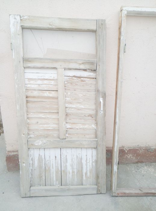 Эшик сотилади ишлаган