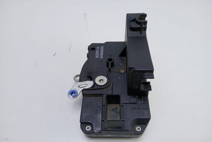 Broasca  usa spate  8200008468 Nissan Primastar  seria