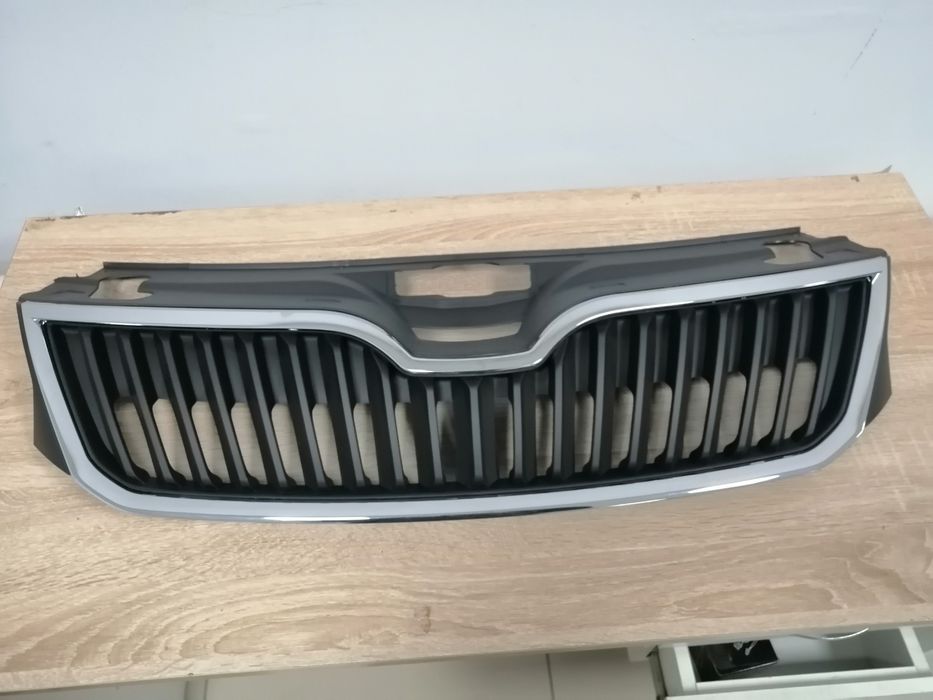Решетка радиатора на рапид skoda rapid
