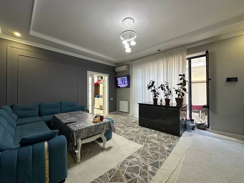 Учкахрамон постдан 6 км кирганда Хожи отада 4 сотих