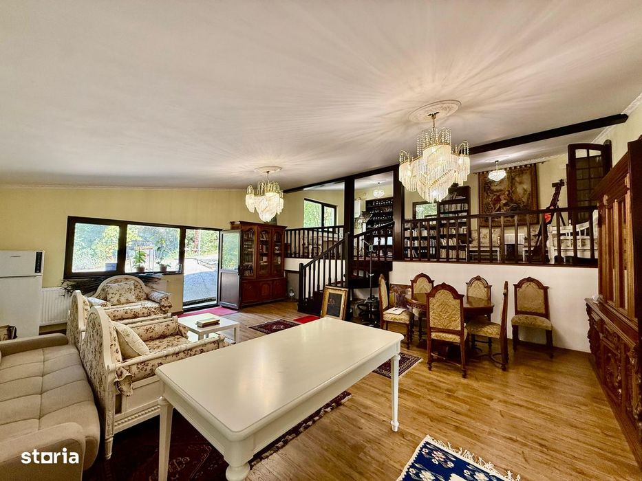 De închiriat|3 camere|136 mp utili|Curte 300 mp|2 locuri de parcare