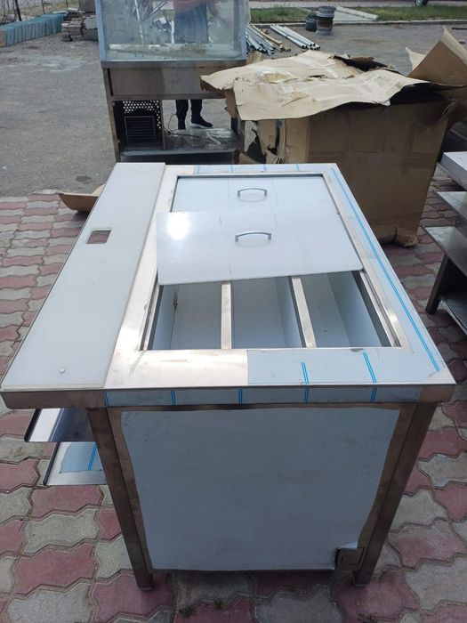 Холодильные витрины срочно