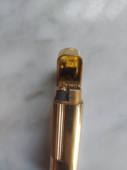 Brichetă corona de lux.