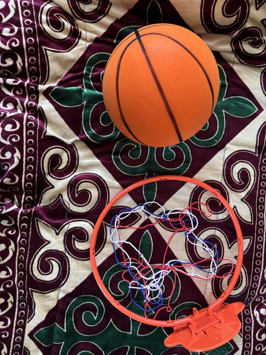 Продам бесшумный  баскетбольный мяч