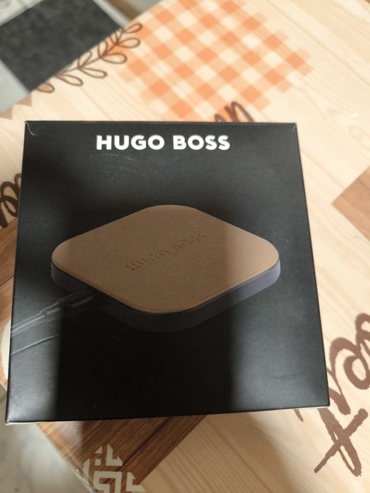 Încărcător wireless Hugo boss