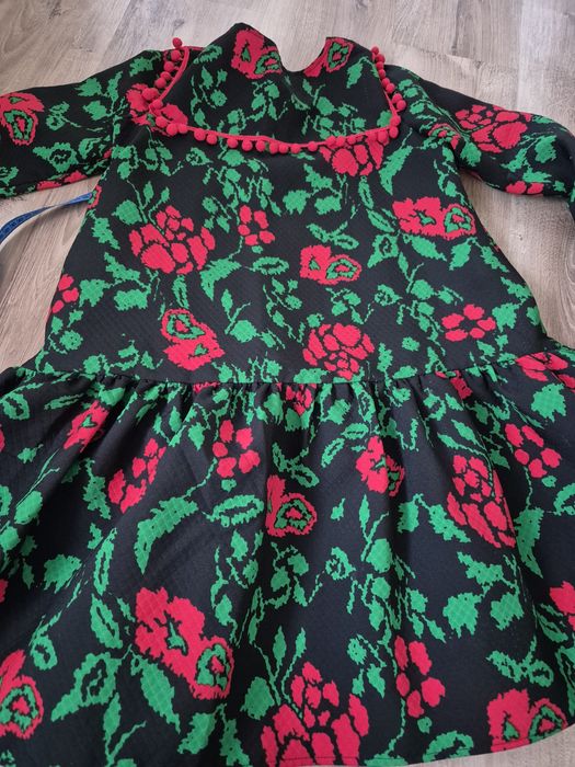 Rochita traditionala/ M/ 38