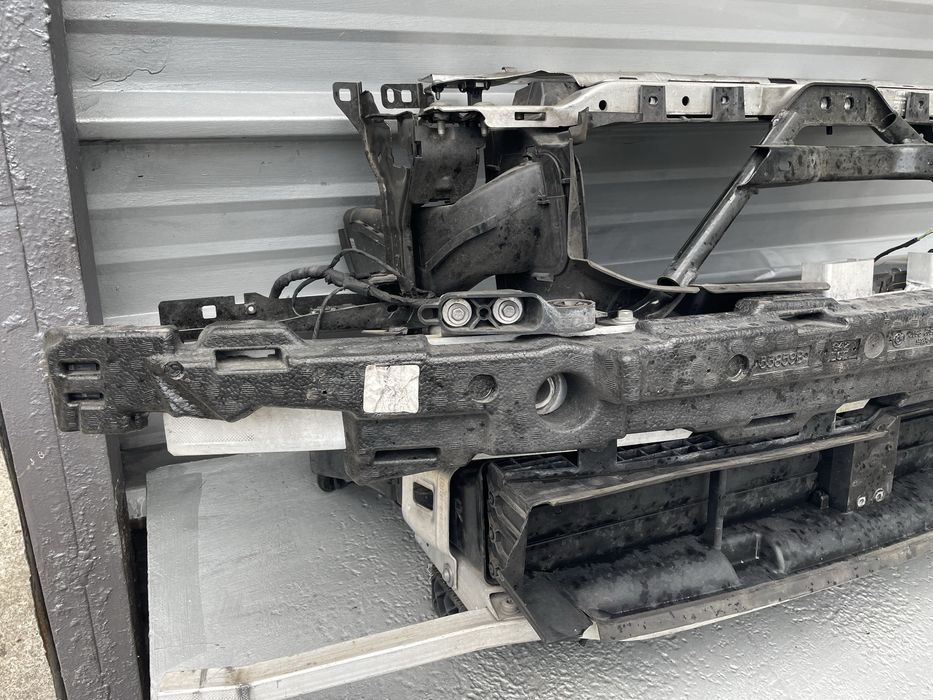 Маска/ очиларка БМВ 2,3 серия, Г20/ Г21/ Г42 (maska bmw G20/ g21)