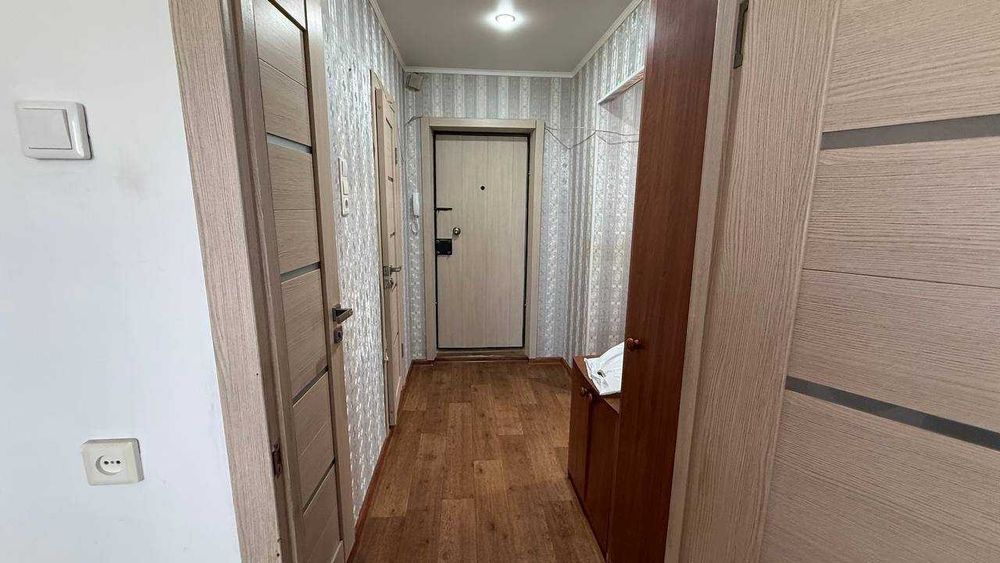 Продам 2х-ком квартиру в 7 микрорайоне
