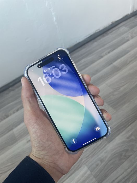 Продам Iphone 16 128GB