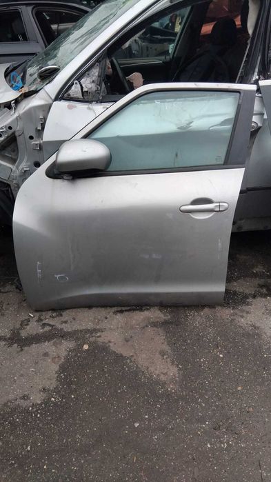 Usa dreapta/stanga fata Nissan Juke an 2011