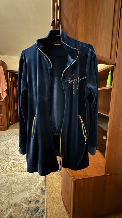 Велюровый костюм