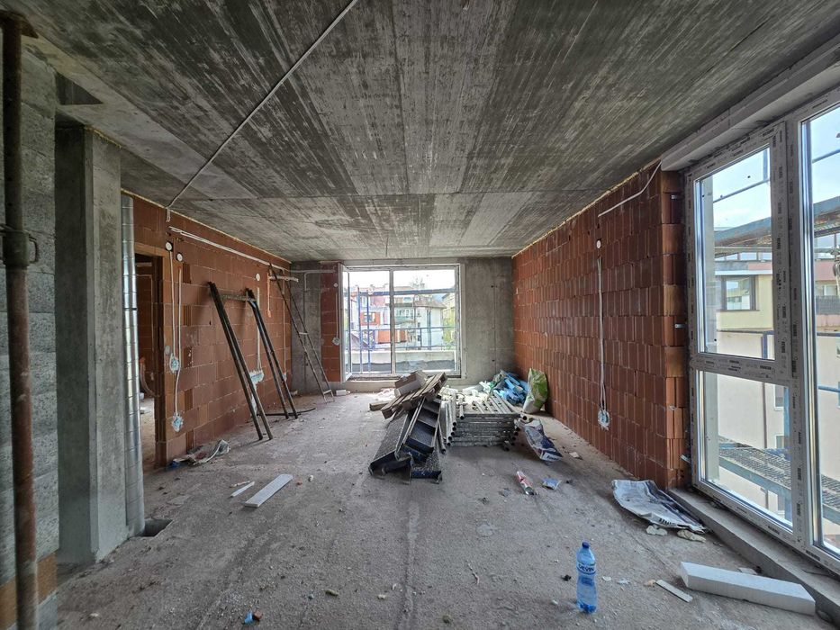 Продава се Четиристаен апартамент в София, Слатина - 138 кв.м за 1998 €/кв.м - Снимка #3