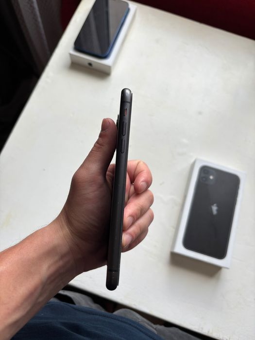 Iphone 11 128gb хорошем состоянии.