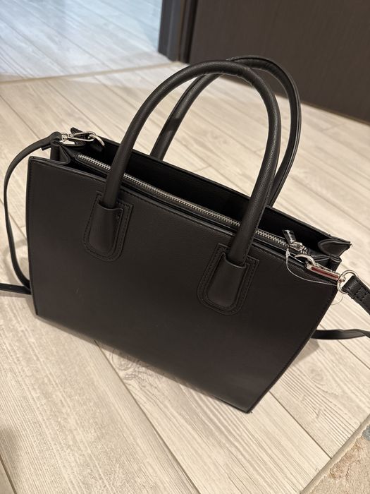 Geanta stradivarius noua