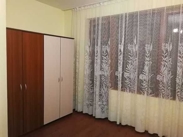 Дава се под наем Двустаен апартамент в Бургас, Възраждане - 76 кв.м за 225 € - Снимка #5