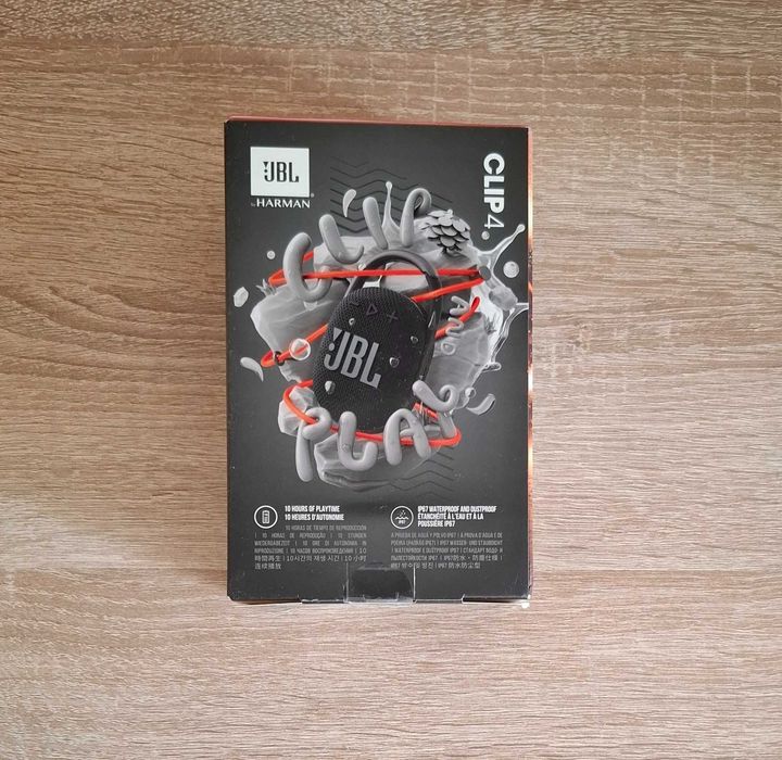 JBL clip 4-преносима Bluetooth колонка 5W