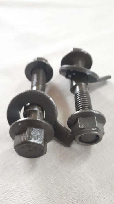 Șuruburi de reglaj camber pentru direcție
